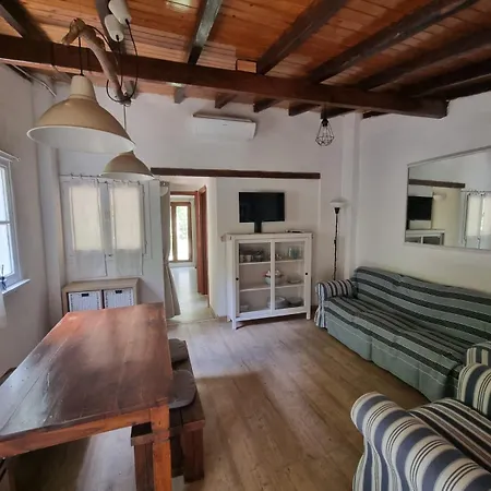 Casetta Indipendente Al Mare Finale Ligure