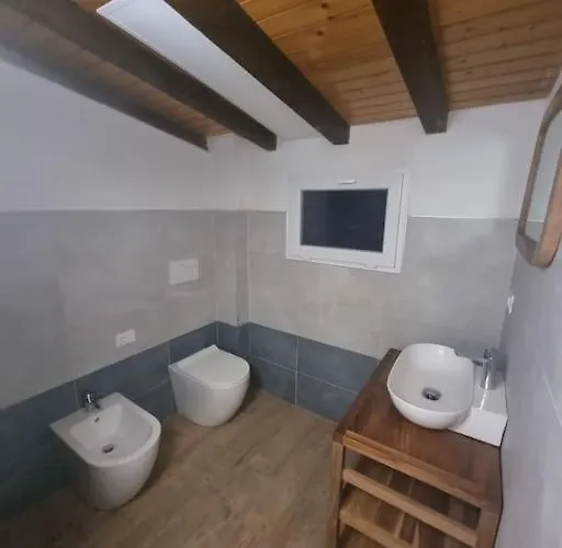 Casetta Indipendente Al Mare * Finale Ligure