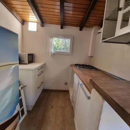 Casetta Indipendente Al Mare Nyaraló